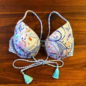Victoria’s Secret Bikini top